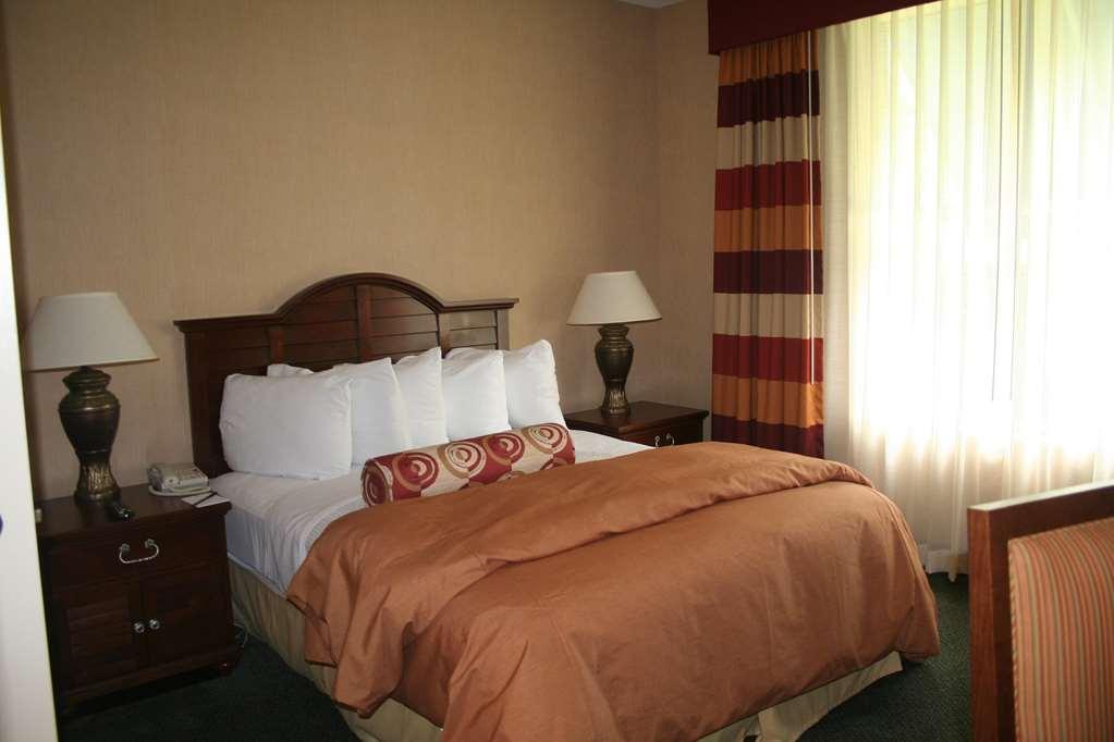 Embassy Suites By Hilton Atlanta Airport Chambre photo